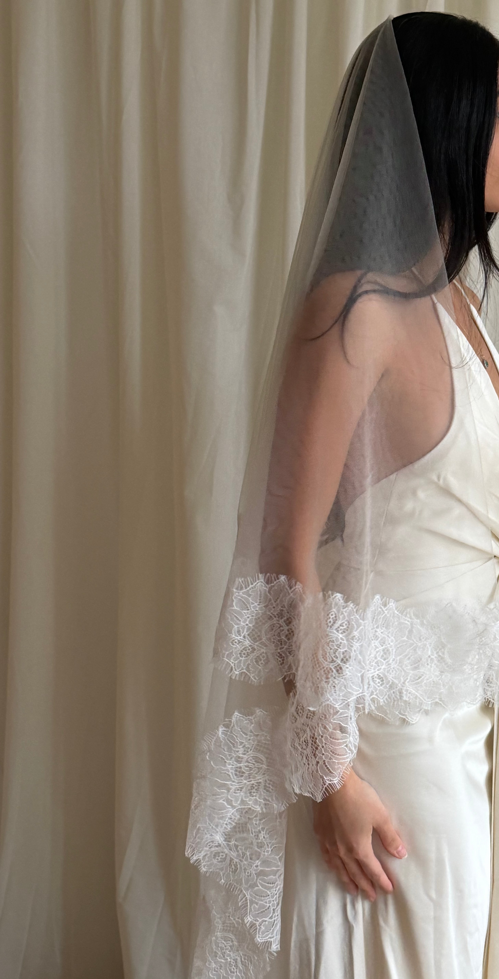 LACE TRIM DROP VEIL
