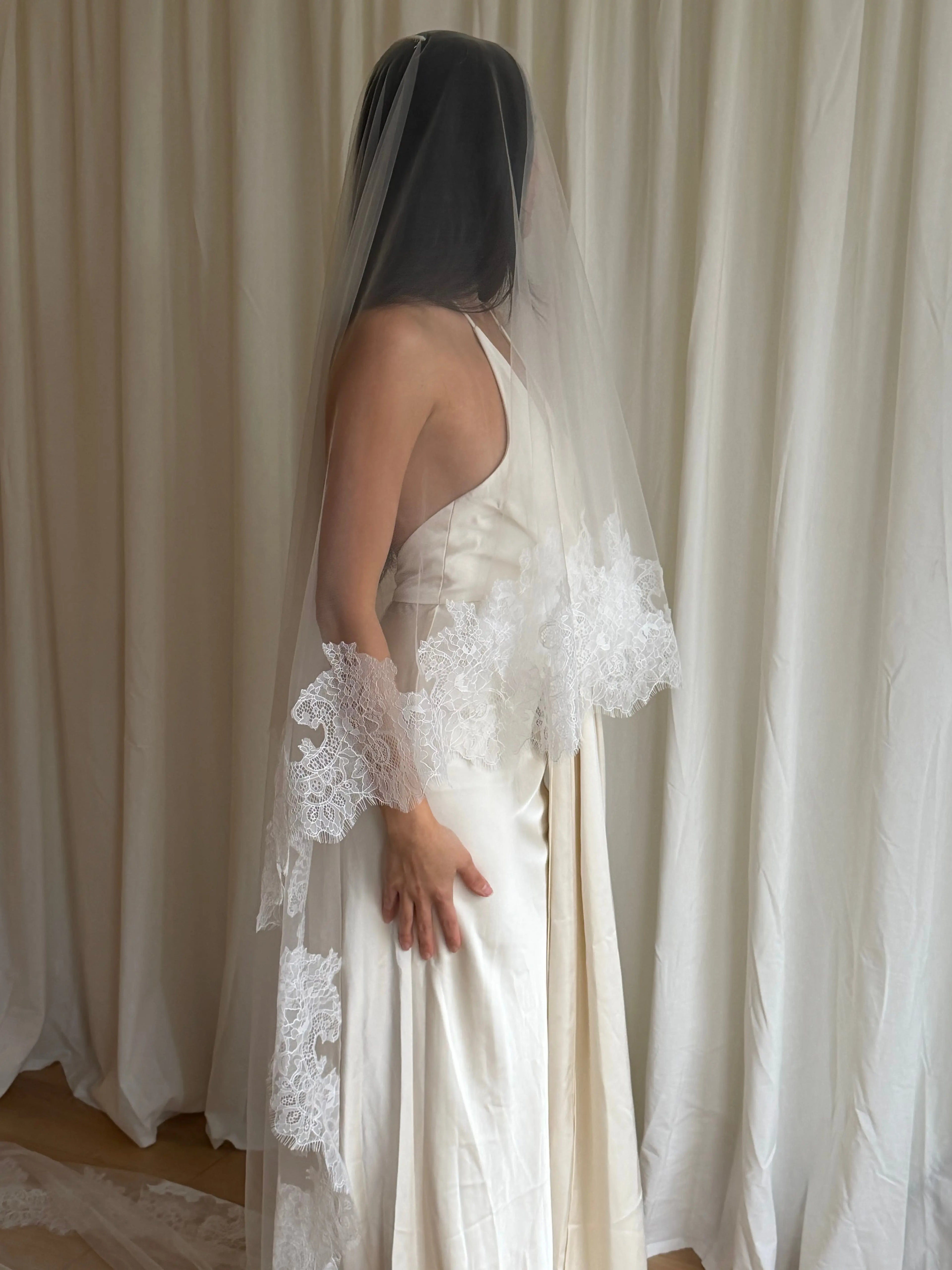 Soft signature tulle drop wedding veil