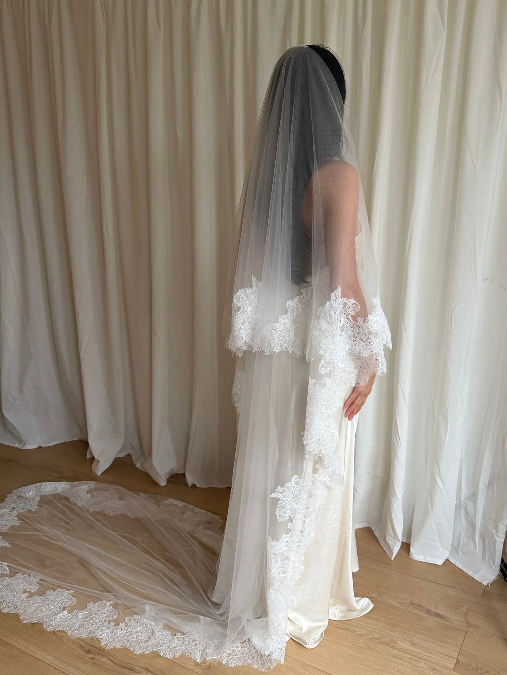 Drop veil soft signature tulle